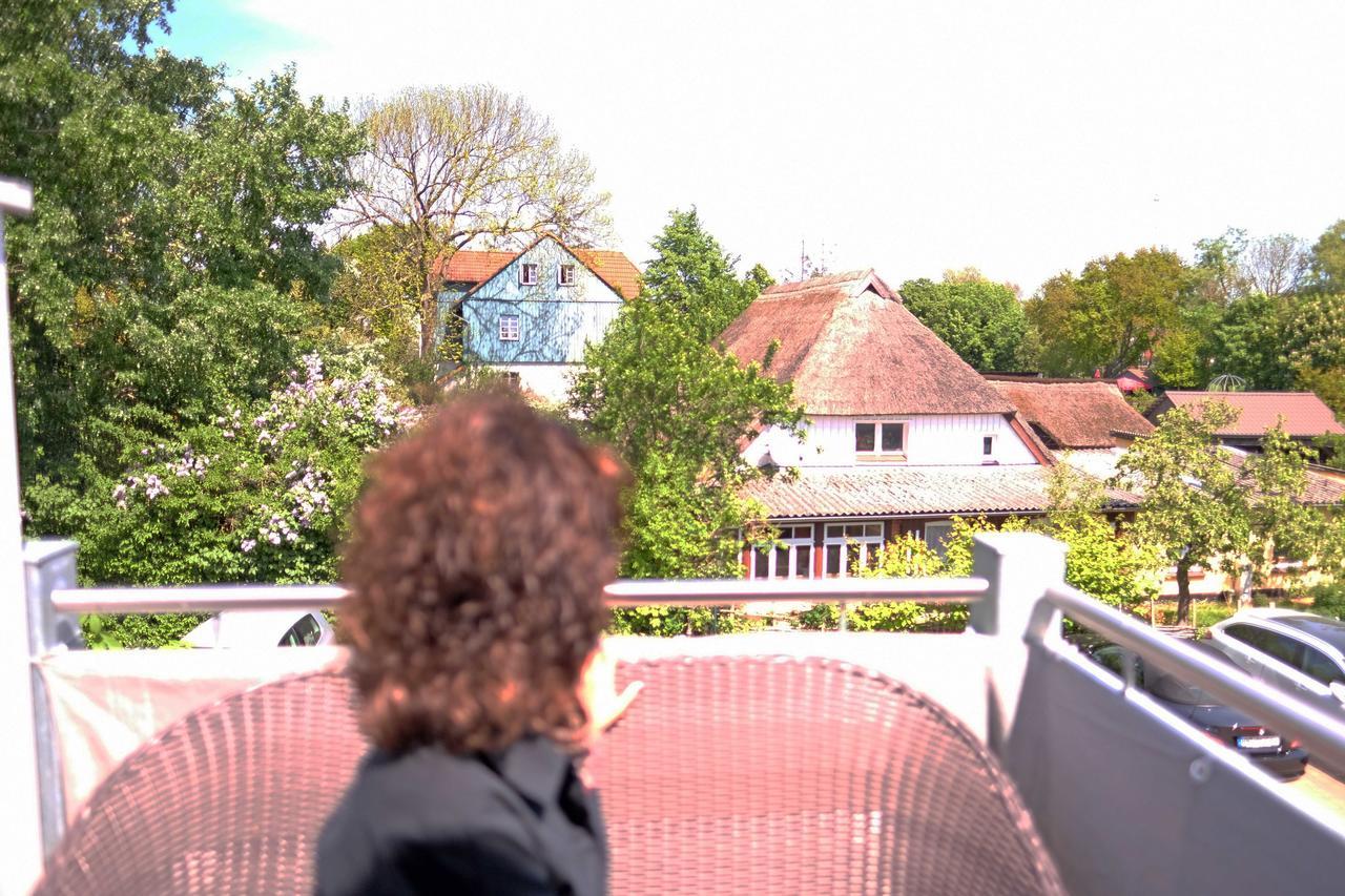 Hotel Zum Strandlaufer Ahrenshoop Eksteriør billede